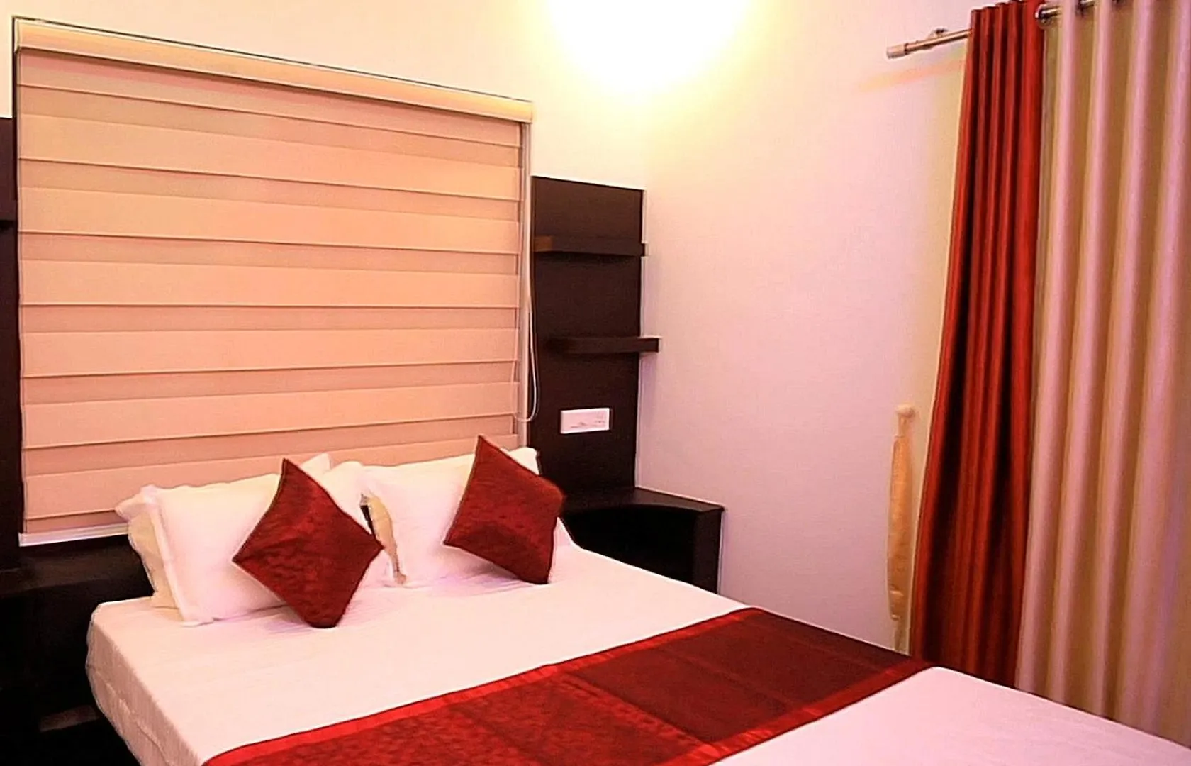 Hillsidecreek Homestay Anachal 0*,  인도