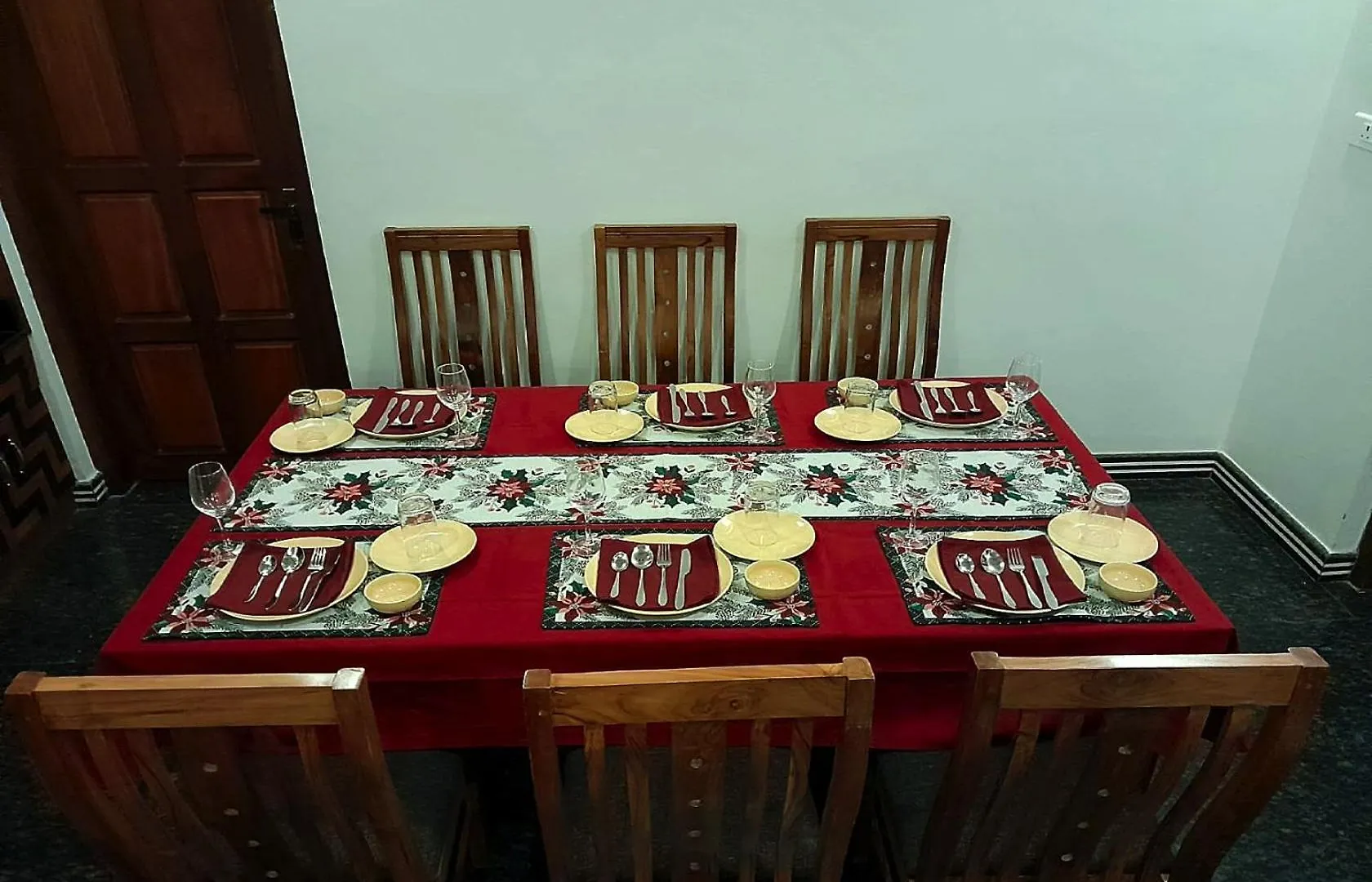 Hillsidecreek Homestay Anachal